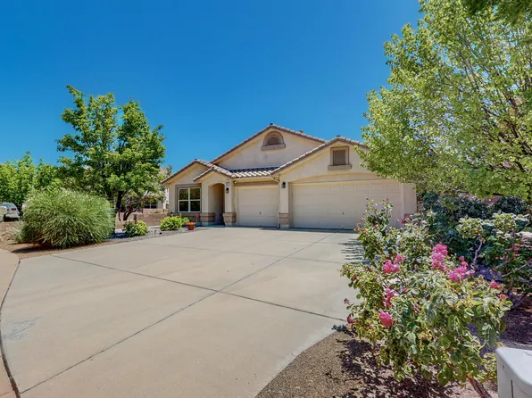 1131 Diamondback Dr NE, Albuquerque, NM 87113