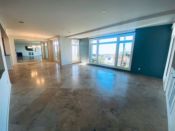 4th image of 5430 La Jolla Blvd #203
