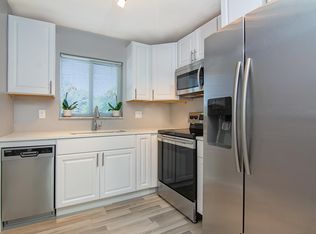 11 Garden St APT 106T, Tequesta, FL 33469