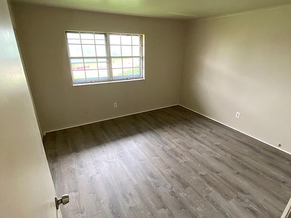 2nd image of 8666 Morningaire Cir