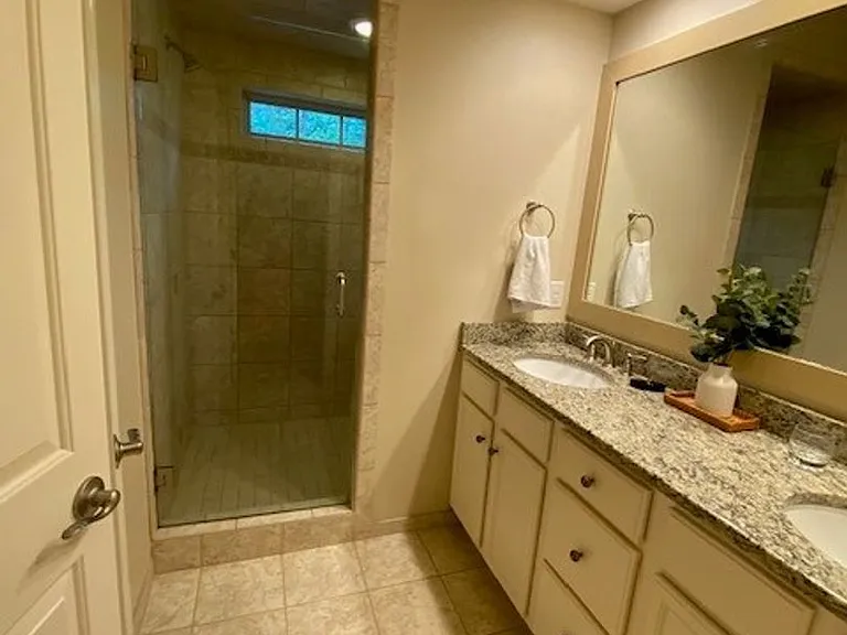 1333 Garden Springs Ct — Photo 29