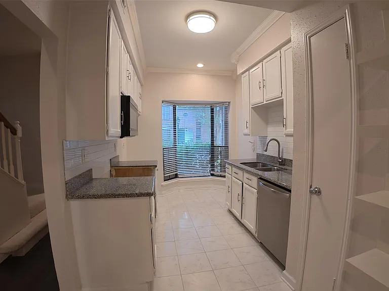 12550 Piping Rock Dr #29 — Photo 7