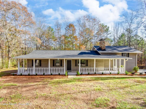 2208 Oliver Ave, Alexander City, AL 35010