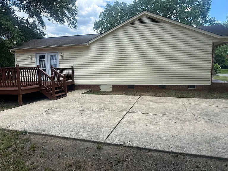413 Milburn Ct — Photo 14