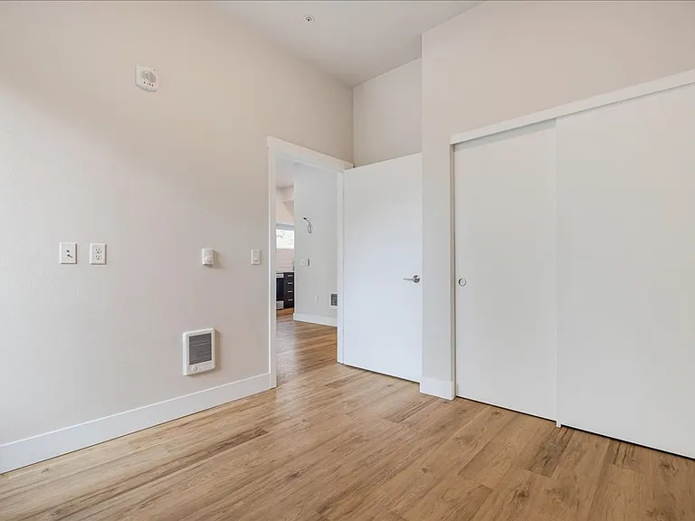 Brookside Apartments — Photo 55