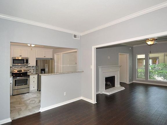 5th image of 11711 Memorial Dr APT 141