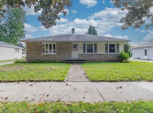 1001 E Lindbergh St, Appleton, WI 54911