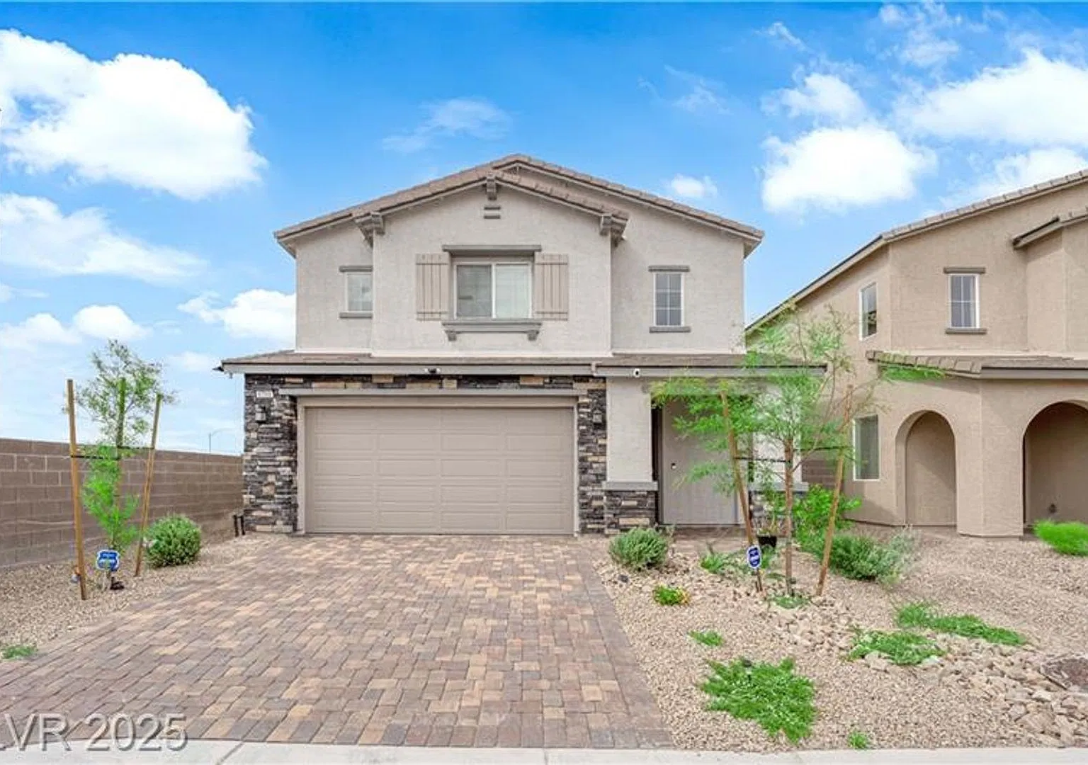 Like-New 2025 Built 4 Bed, 3 Bath w/ Solar, Downstairs Suite, Loft & 2-Car Garage — Photo 1