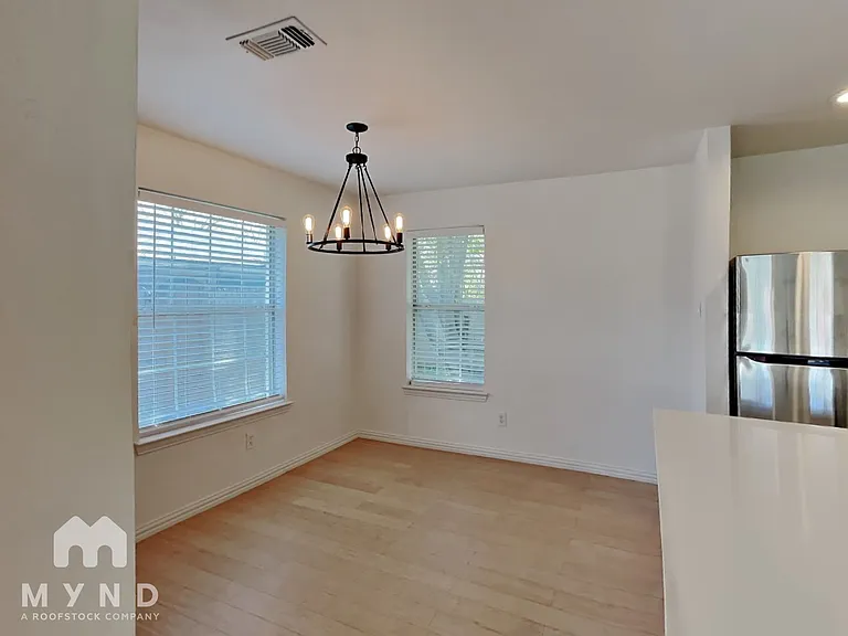 1503 Pearson Ave — Photo 11