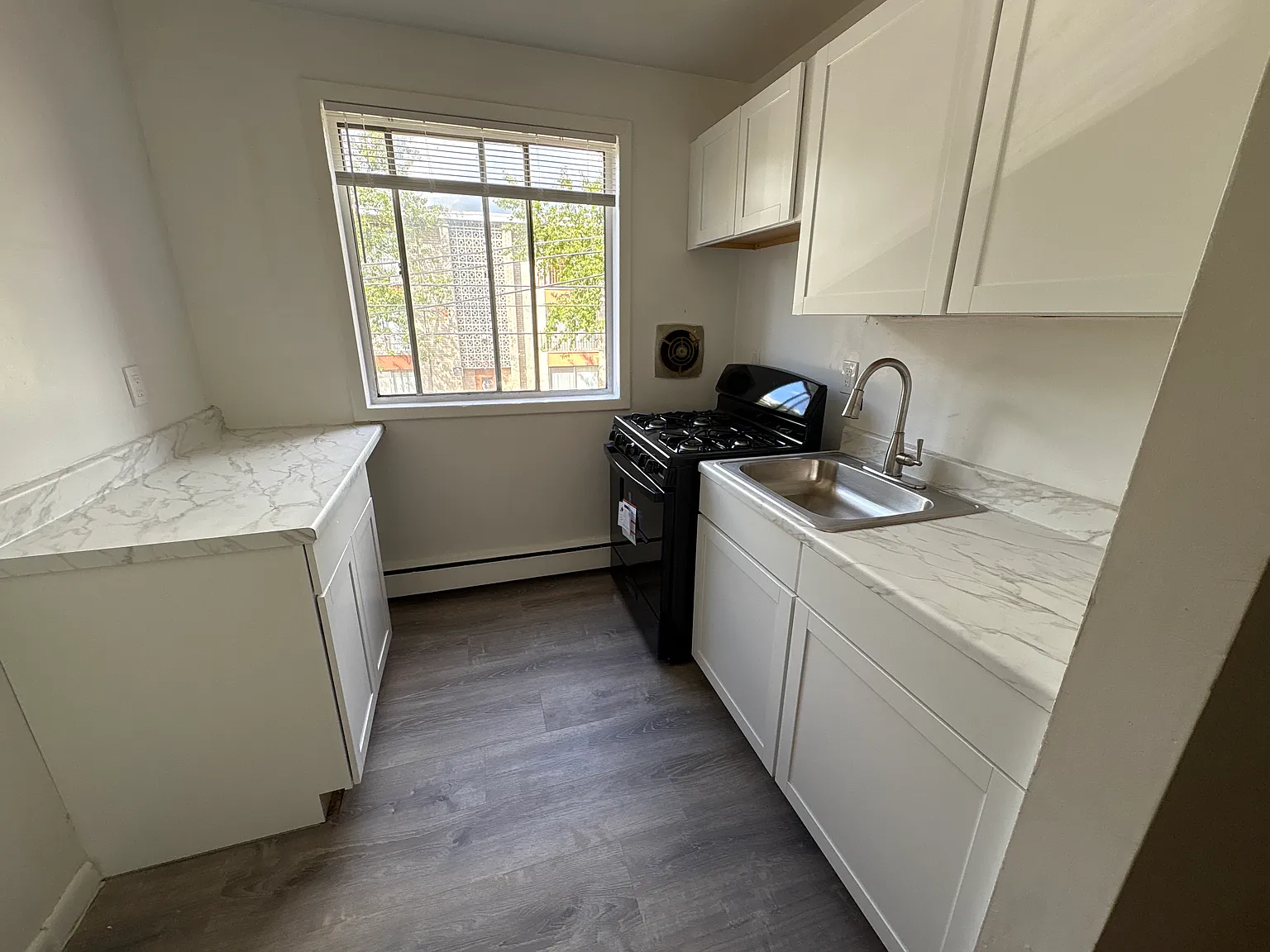 2 bed, 600 sqft, $1,795 — Photo 1