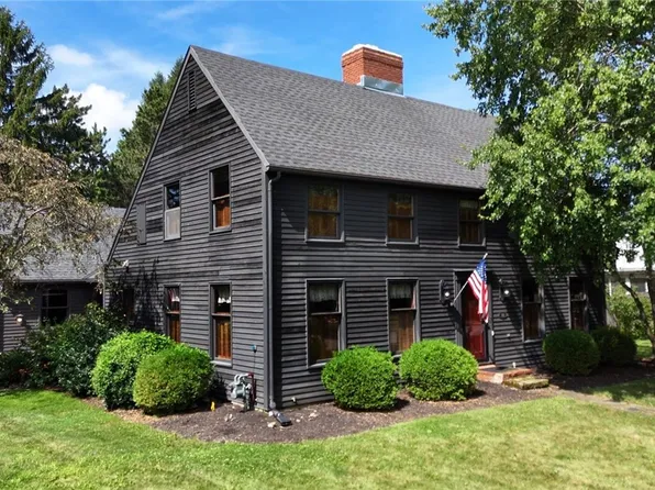 1362 Hillcrest Dr, Ashland, OH 44805