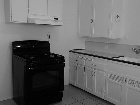 4th image of 7922 Stark Dr #7922C
