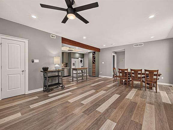 2nd image of 5220 Weslayan St #107