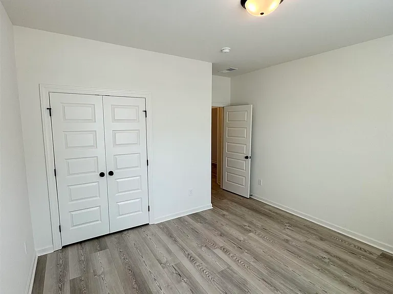 16702 Ted Childs Dr — Photo 23