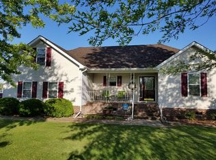 210 Melonie Dr, Elizabeth City, NC 27909