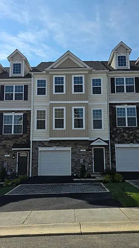 93 Potomac Ct Photo 1
