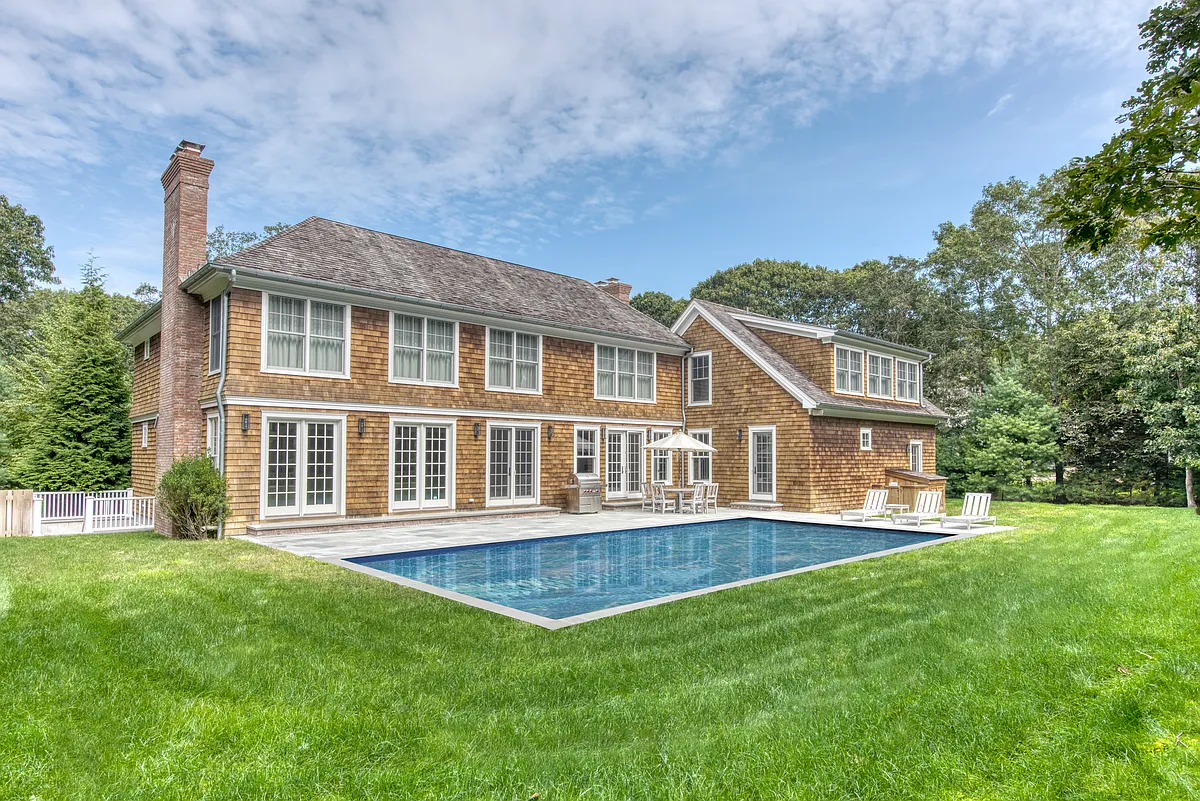 Building Photo - 5 Barclay Ct