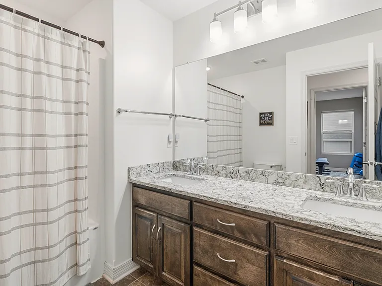 19506 Shadow Ridge Dr — Photo 34
