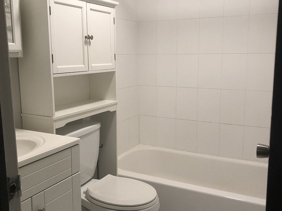 1st image of 1914 Fairmount Ave #1-2-1