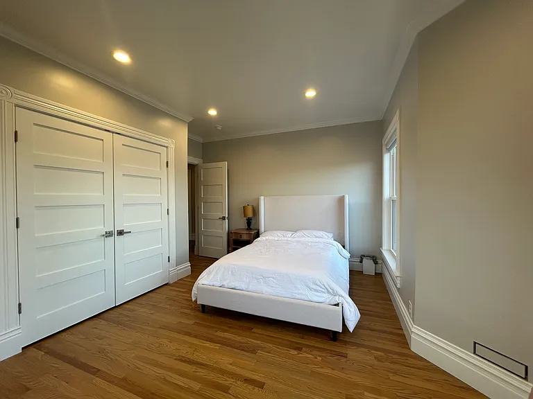 931 Oakland Ave — Photo 20