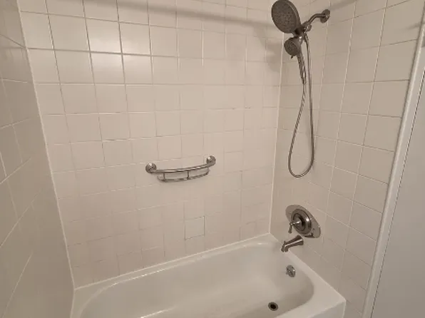 441 Tomlinson Rd APT F12, Philadelphia, PA 19116