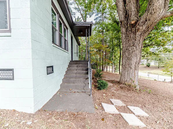 201 Old Glendon Rd, Carthage, NC 28327