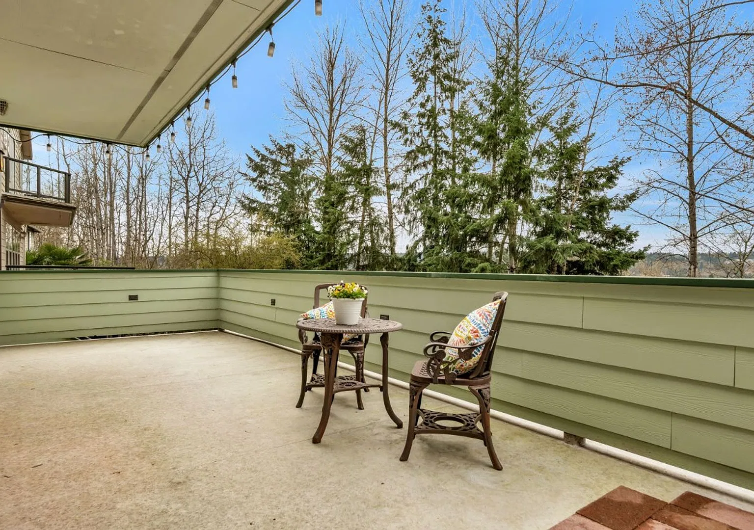 3Bd/2.5Ba Redmond Home — Photo 4