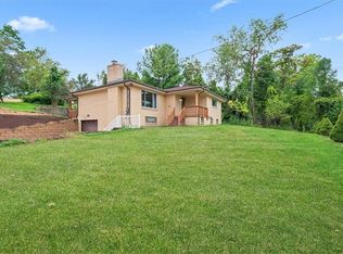 2015 Reis Run Rd, Pittsburgh, PA 15237