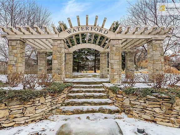 Welcome to beautiful Waterford !!  The quality of this entrance alone will tell you the quality of this sought after subdivision.