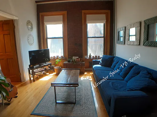 Rented by Vanderborgh Realty  | media 2