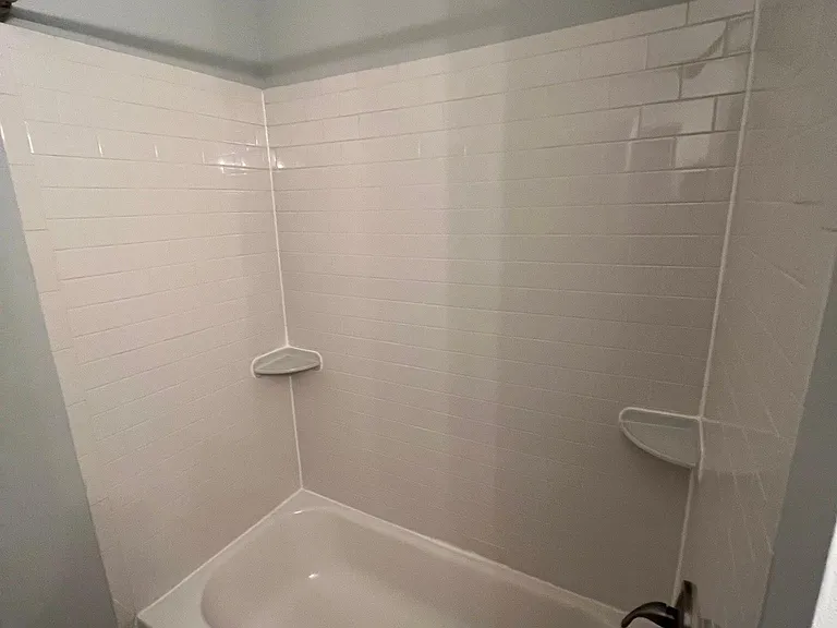 627 Harvey St — Photo 22