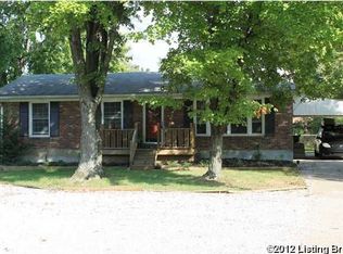 7705 Manslick Rd, Louisville, KY 40214