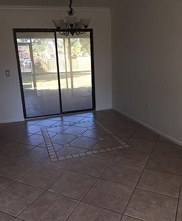 5th image of 27080 Pine Ave