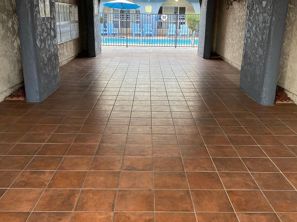 1st image of 16141 Vanowen St APT 123