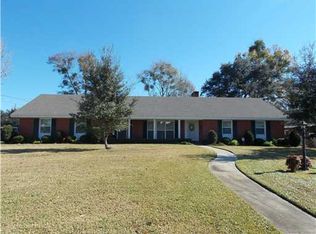 20 Bayou View Dr, Gulfport, MS 39507