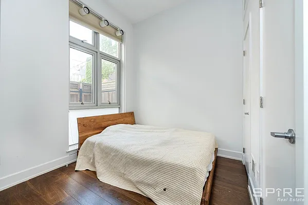 Rented by Spire Group | media 22