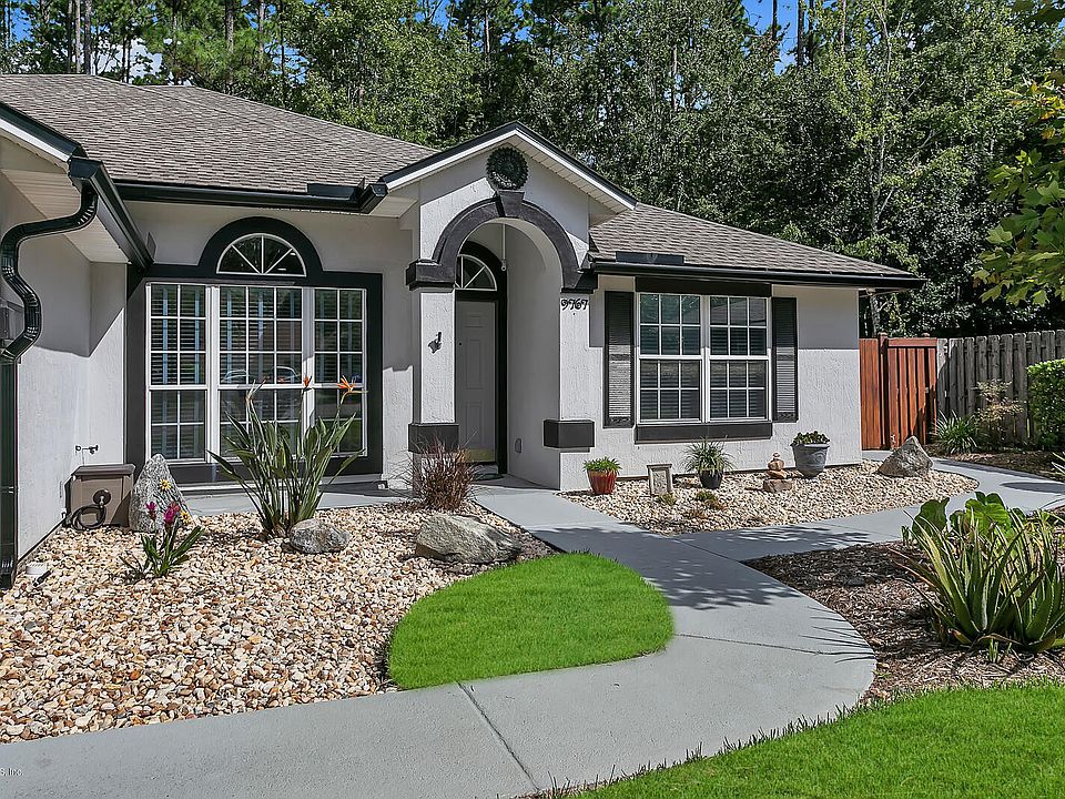 1st image of 9767 Redbird Creek Dr S
