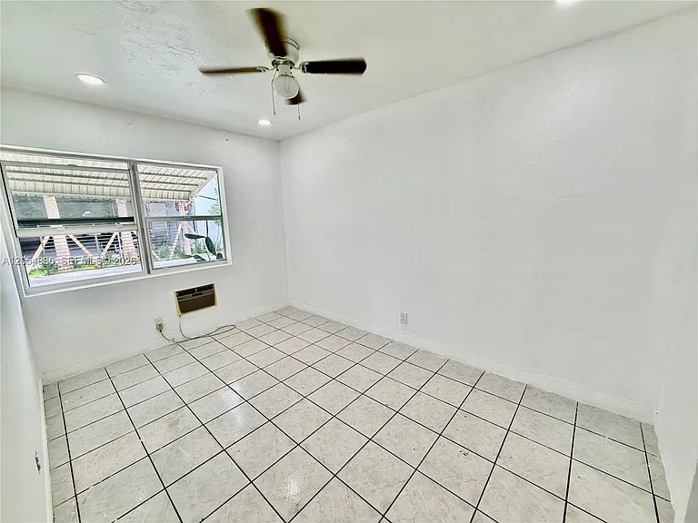 2041 Jackson St #4 — Photo 7