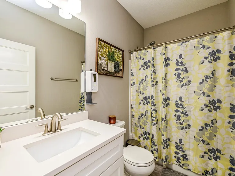9390 Primo Ln — Photo 4