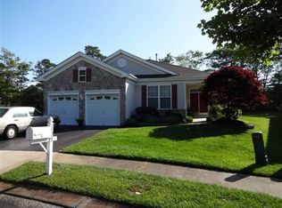 109 Cotuit Ct, Galloway, NJ 08205