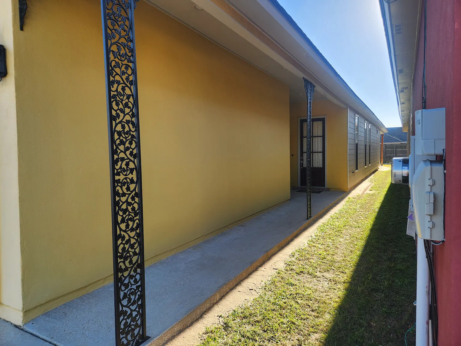 3 bed, 2.5 bath, 1600 sqft, $1,795 — Photo 3