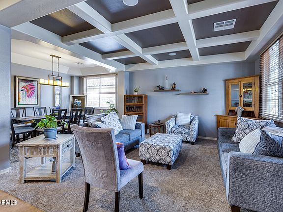 3rd image of 29445 W COLUMBUS Avenue