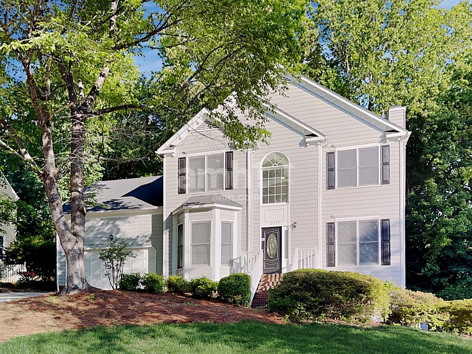 1st image of 2012 Warwickshire Dr