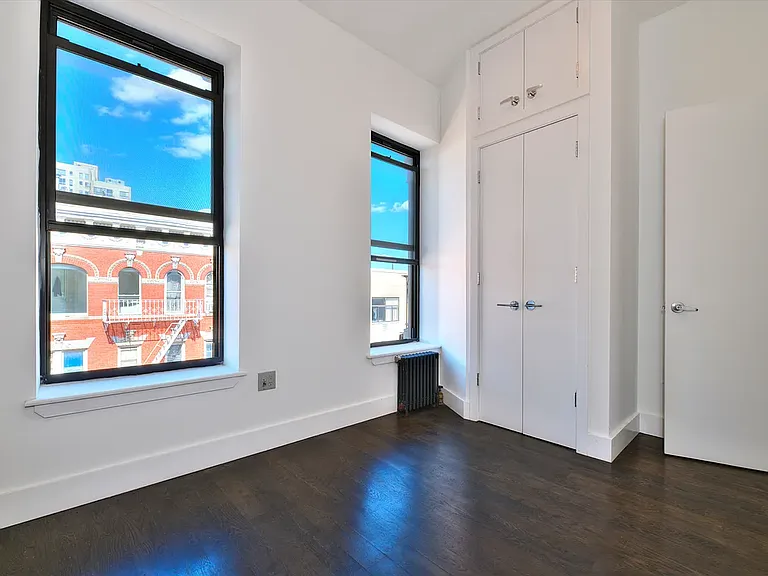303 Broome St #4 — Photo 6