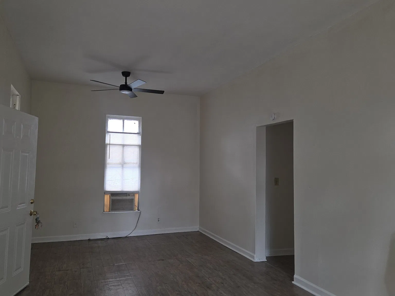2 bed, 1104 sqft, $850 — Photo 2