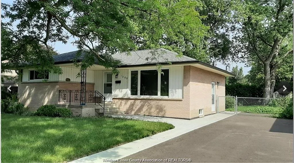 3 bed, 1200 sqft, $2,290 — Photo 2