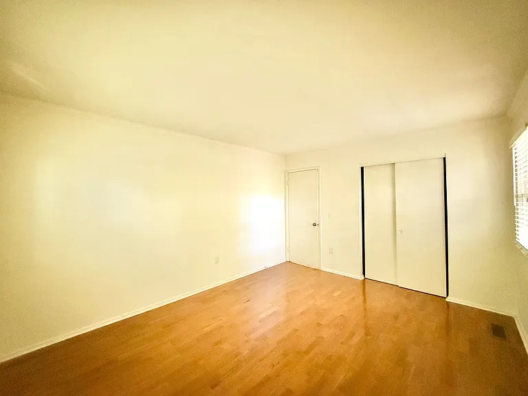 808 Buckle Ct — Photo 23