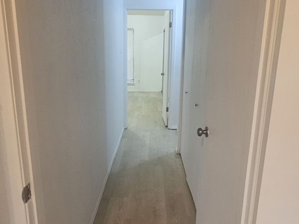 236 Samuel Blvd