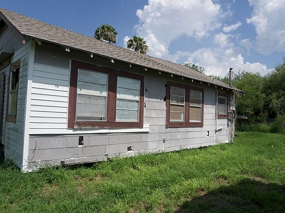 3rd image of 1129 W Kenedy Ave