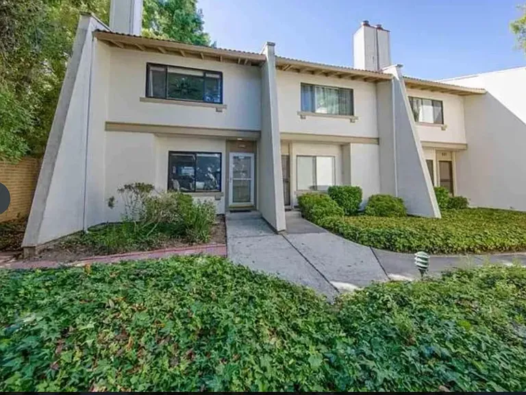 38727 Aurora Ter — Photo 8